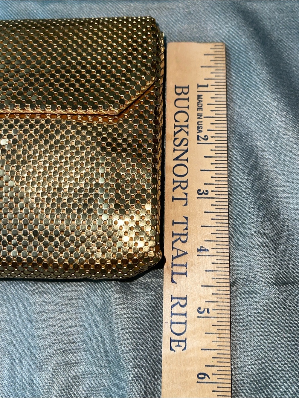 Whiting & Davis Gold Mesh Evening Clutch with Jeweled Clasp - Picture 13 of 14